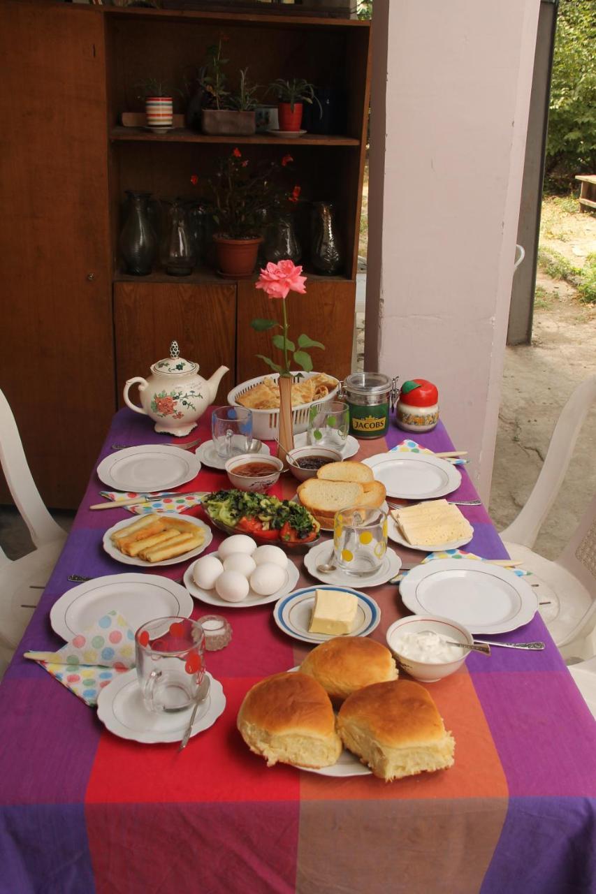 Guesthouse Levani Gori Exterior foto